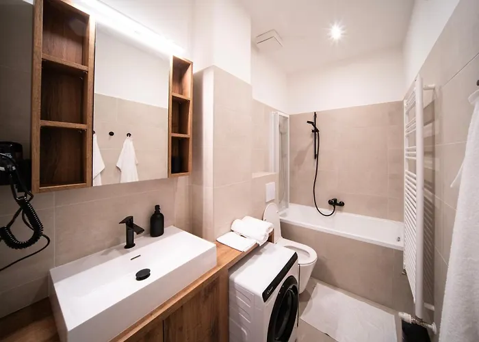 Petit Pearl - 2 People, Wifi, Tv, Ac *