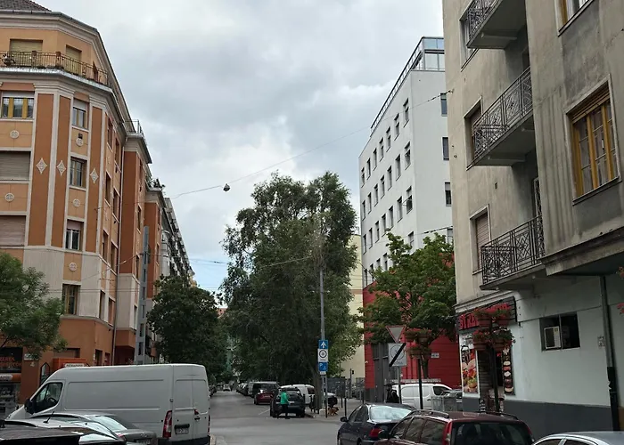 Petit Pearl - 2 People, Wifi, Tv, Ac